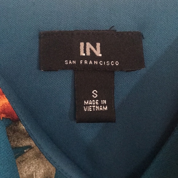 Spaghetti strap/off the shoulder summer dress. - Picture 3 of 3